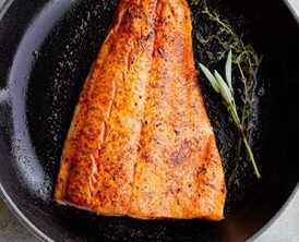 How to Cook Salmon in a Saute Pan